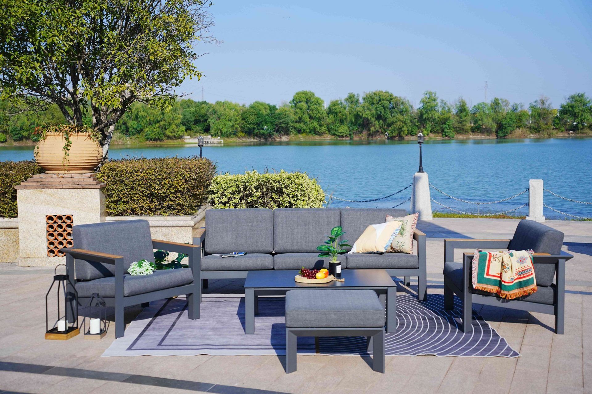 The Ascot 5 Seater Set with Coffee Table - Image 1